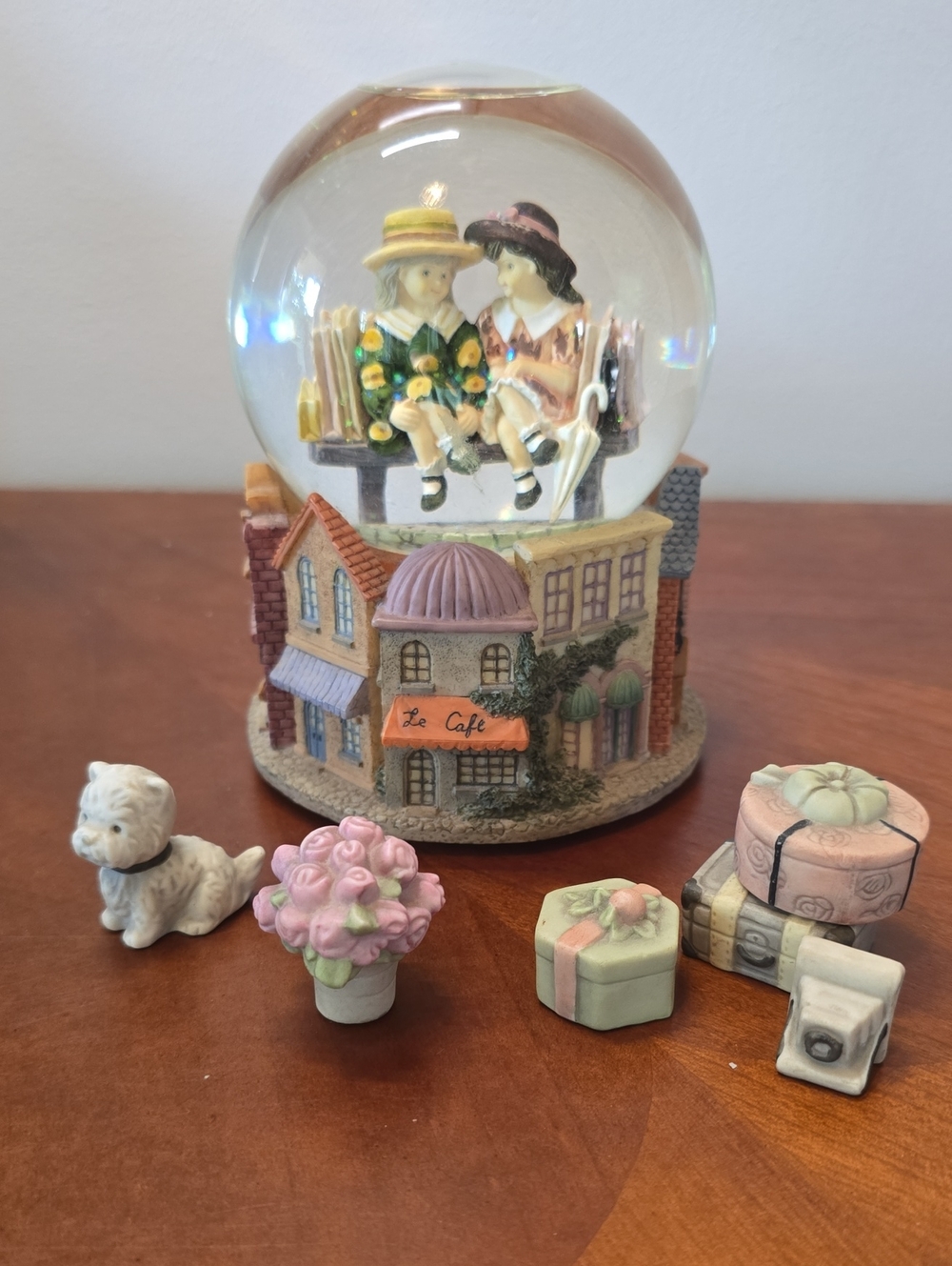 Vintage Kim Anderson "My Favorite Things" Musical Snow Globe